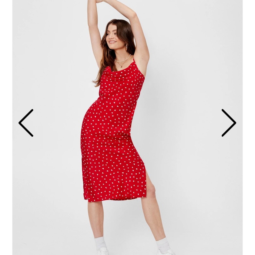 Red heart cowl dress - Picture 7 of 8
